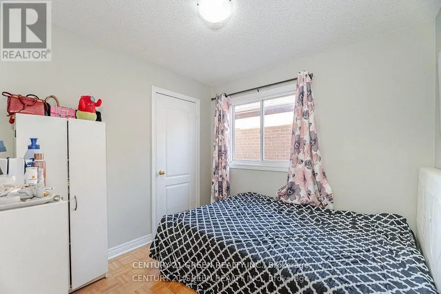 18 FIDDLEHEAD TERRACE