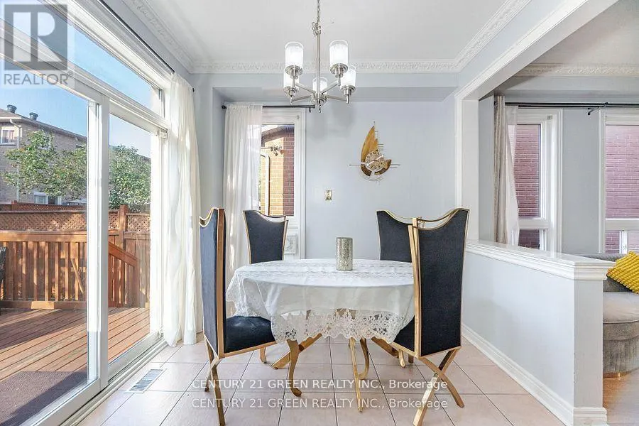 18 FIDDLEHEAD TERRACE