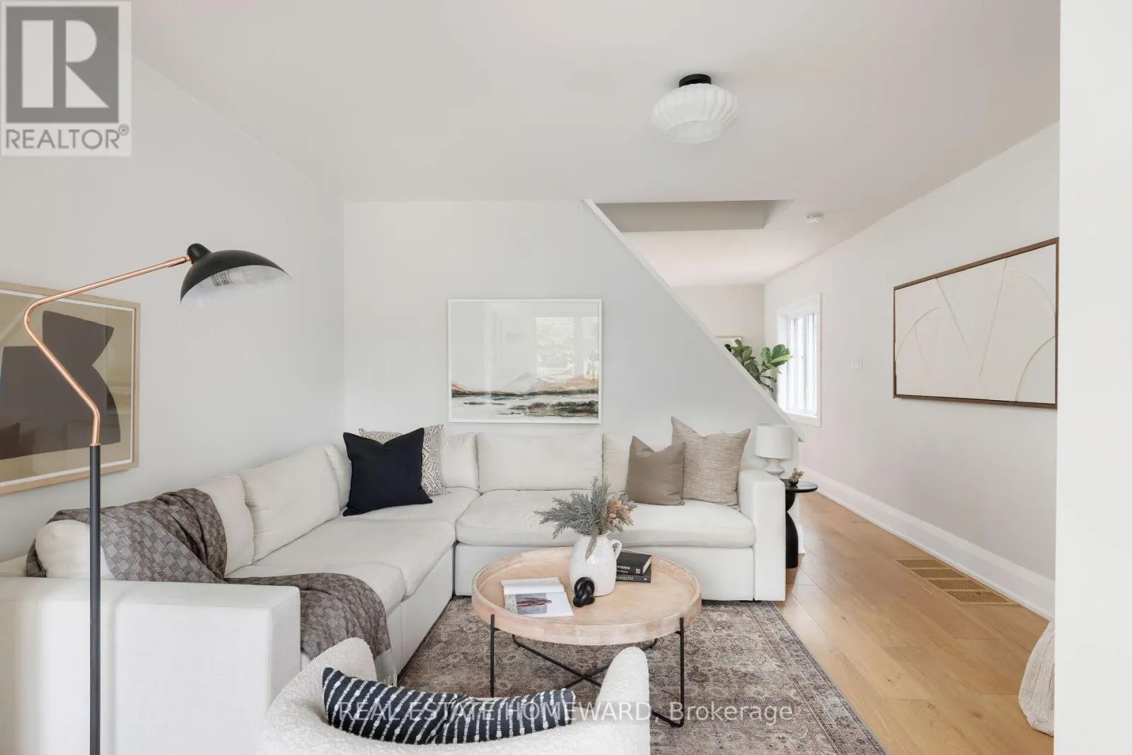 403 SCARBOROUGH ROAD