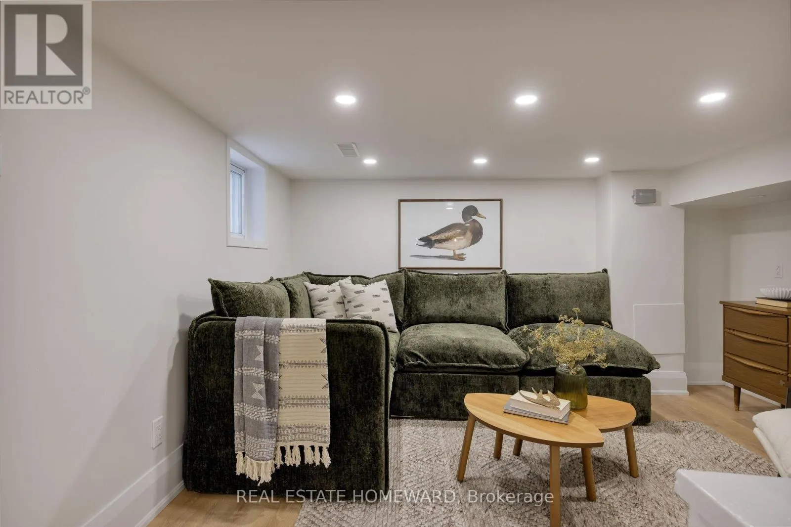 403 SCARBOROUGH ROAD
