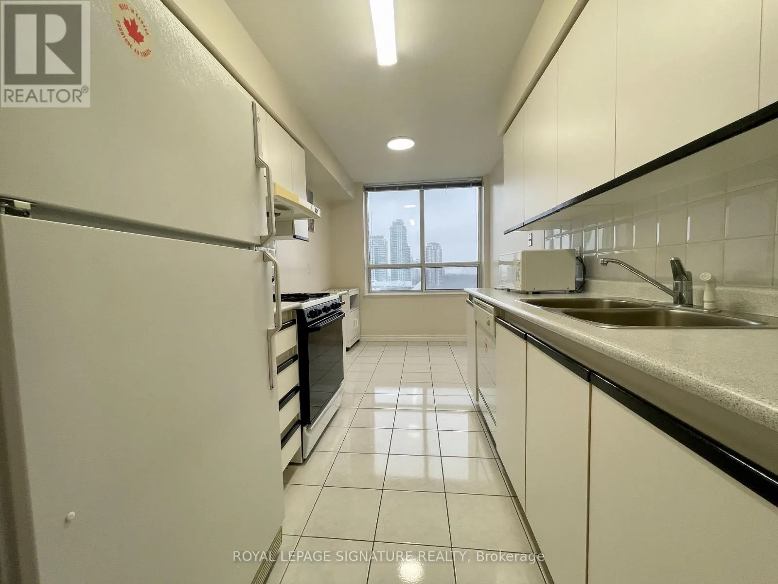 1708 - 115 OMNI DRIVE