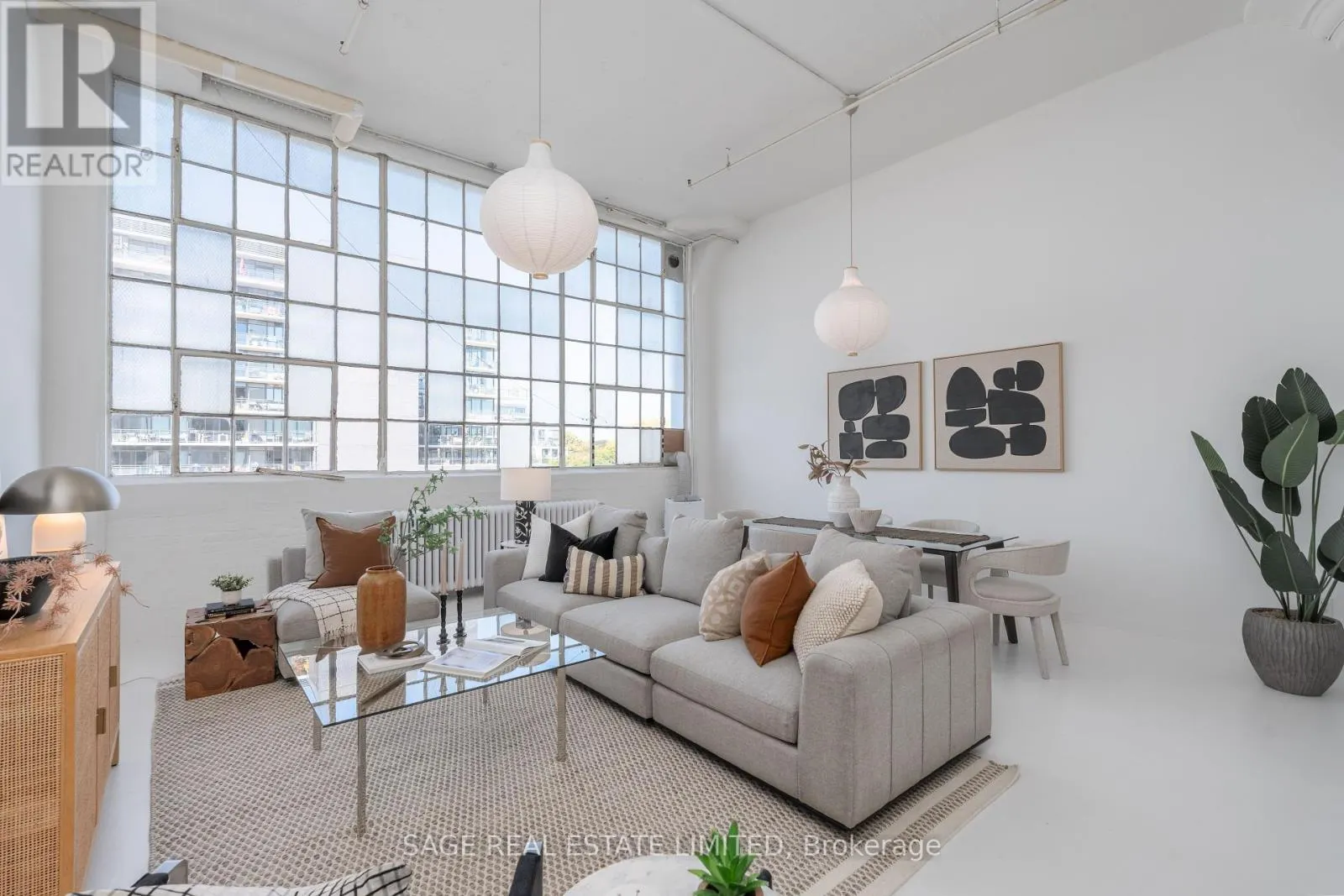 403 - 245 CARLAW AVENUE
