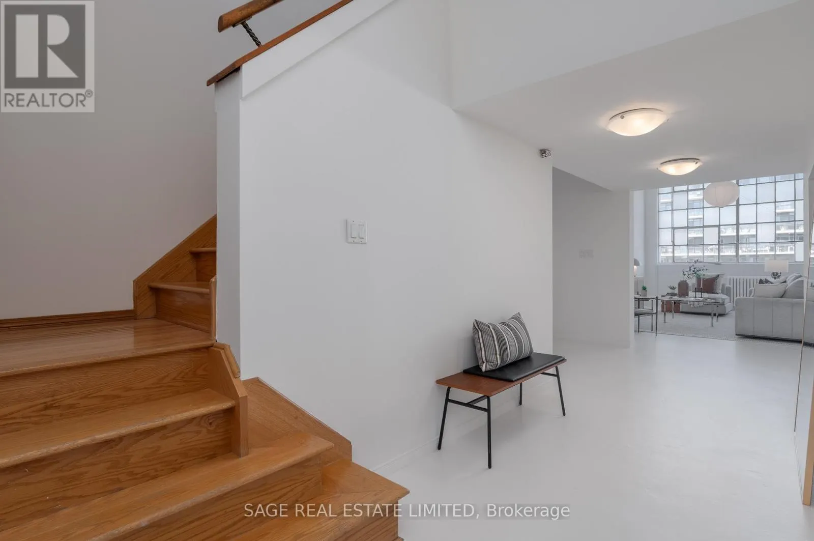 403 - 245 CARLAW AVENUE