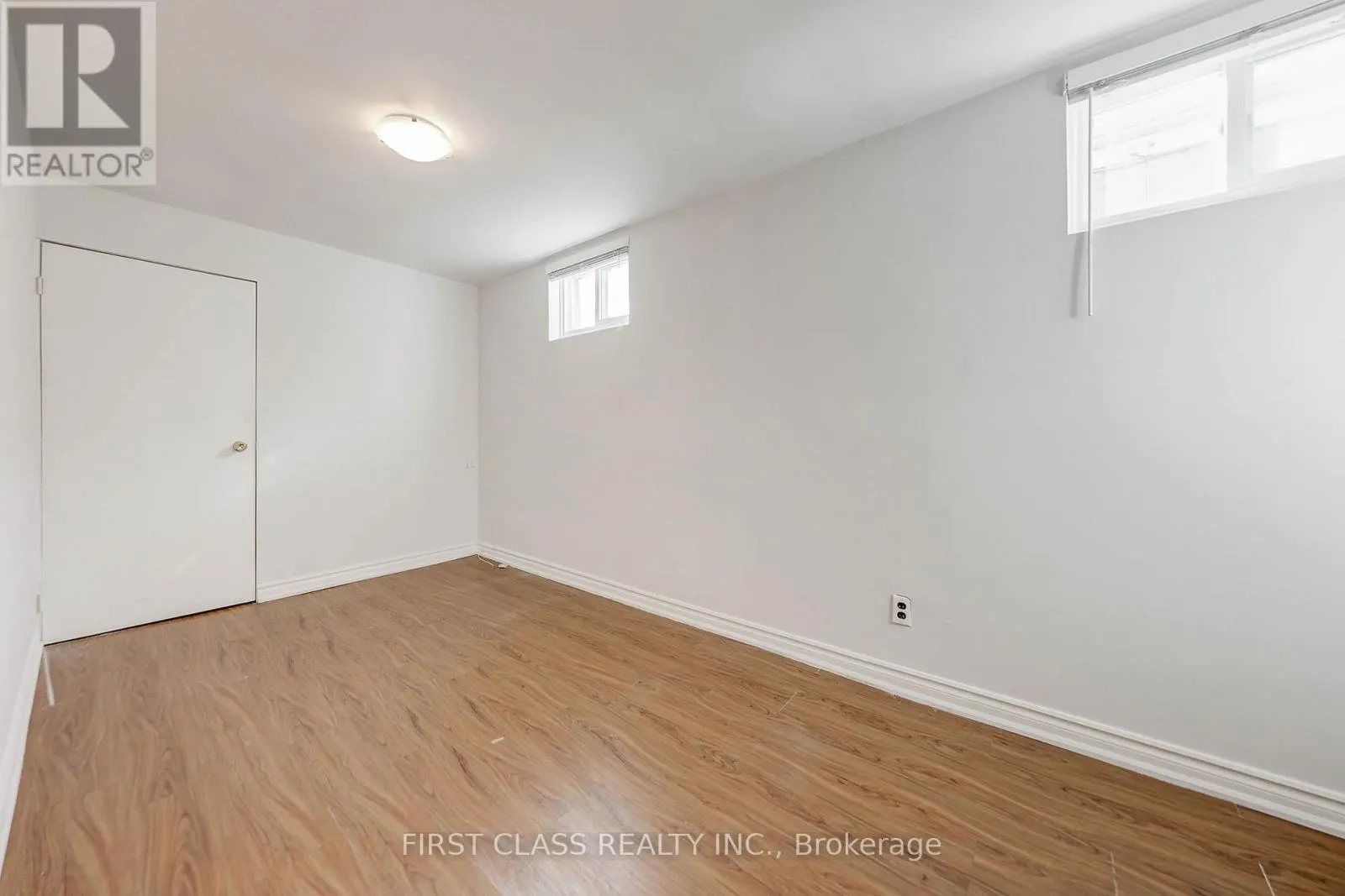 214 LINDEN AVENUE