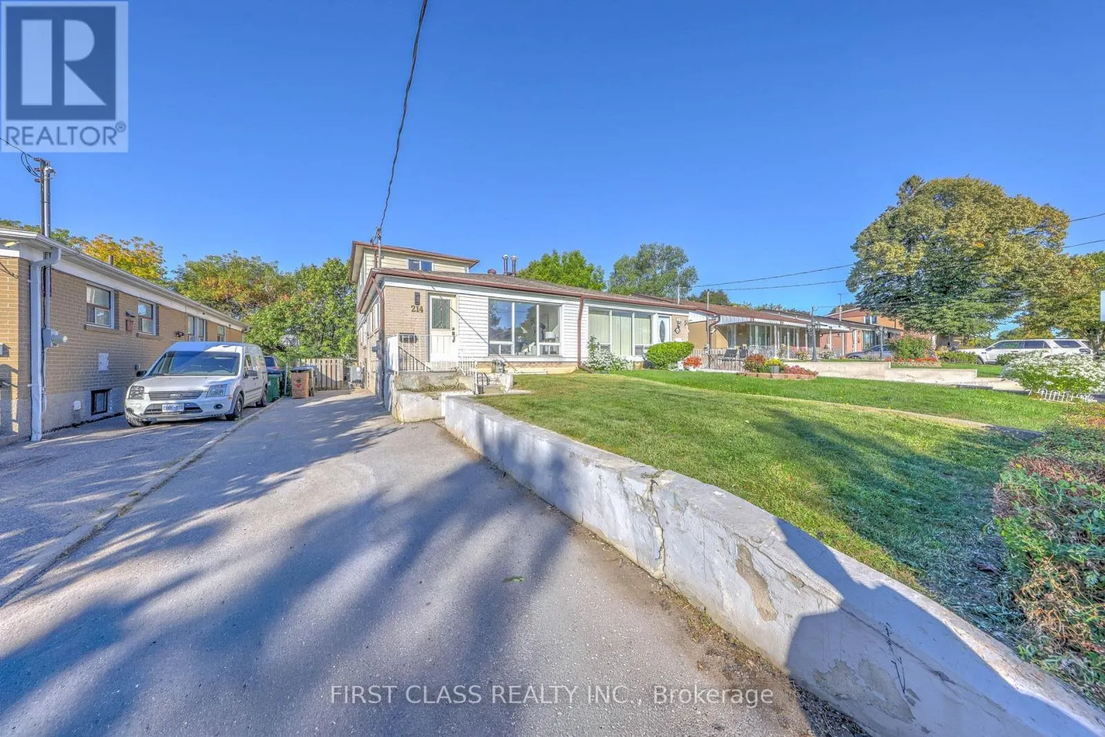 214 LINDEN AVENUE