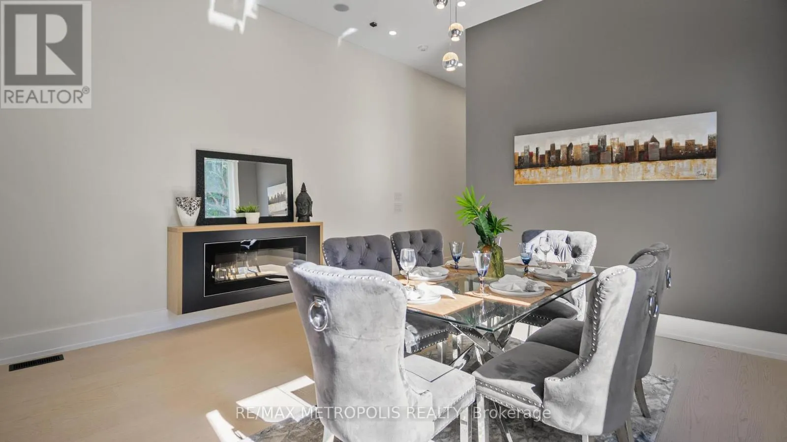 39 KENWORTHY AVENUE