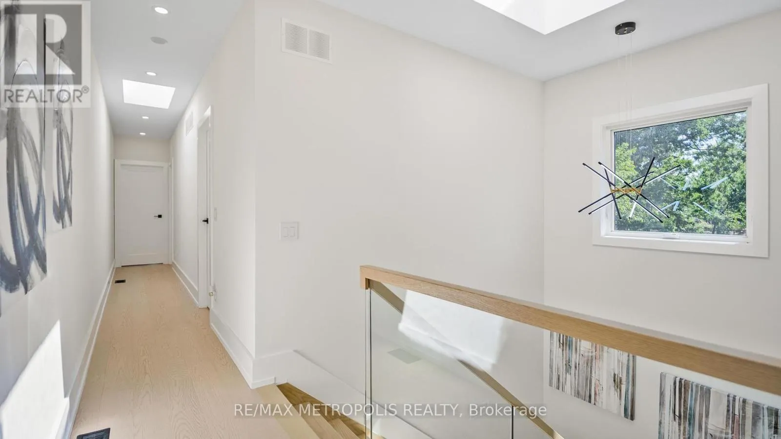 39 KENWORTHY AVENUE