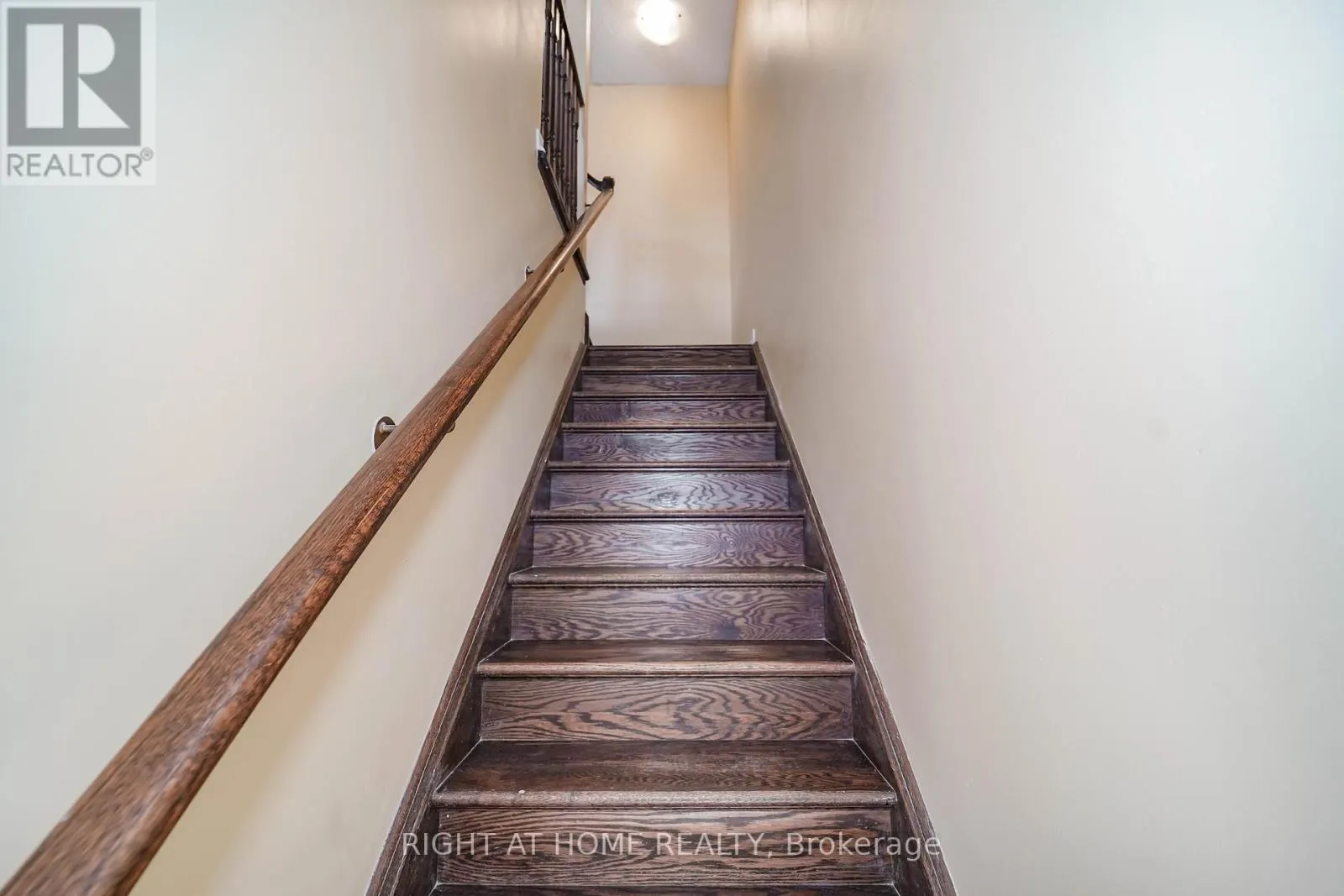 48 CURRAN HALL CRESCENT