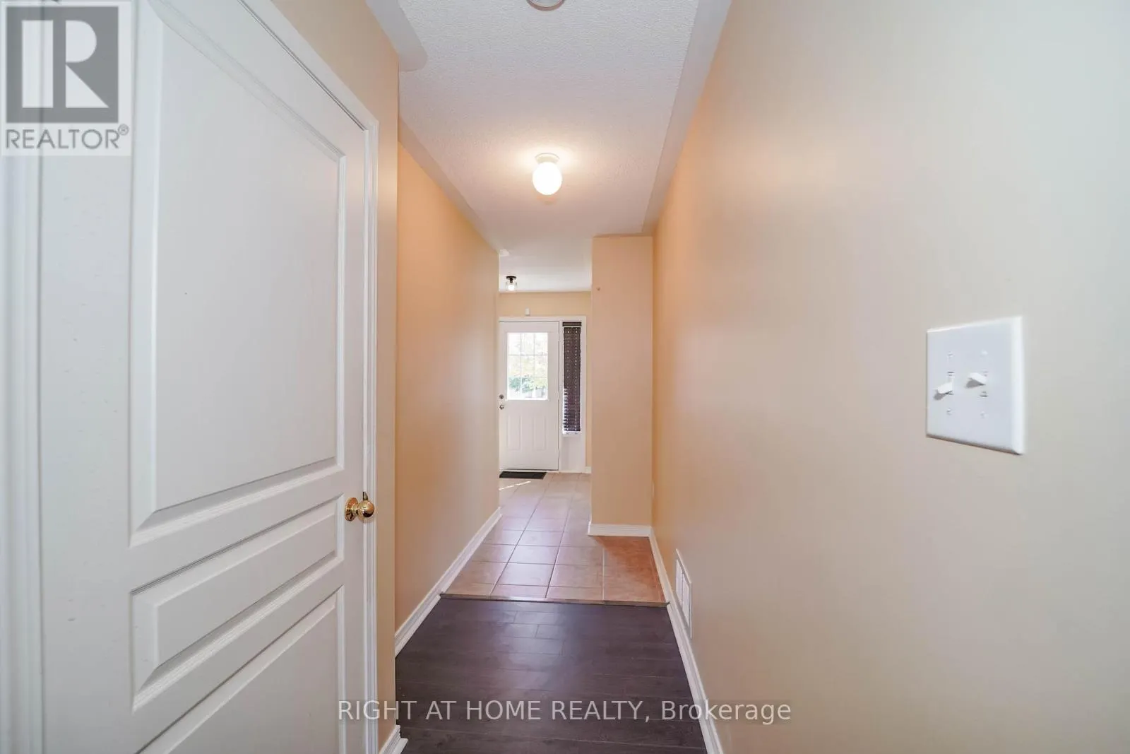 48 CURRAN HALL CRESCENT