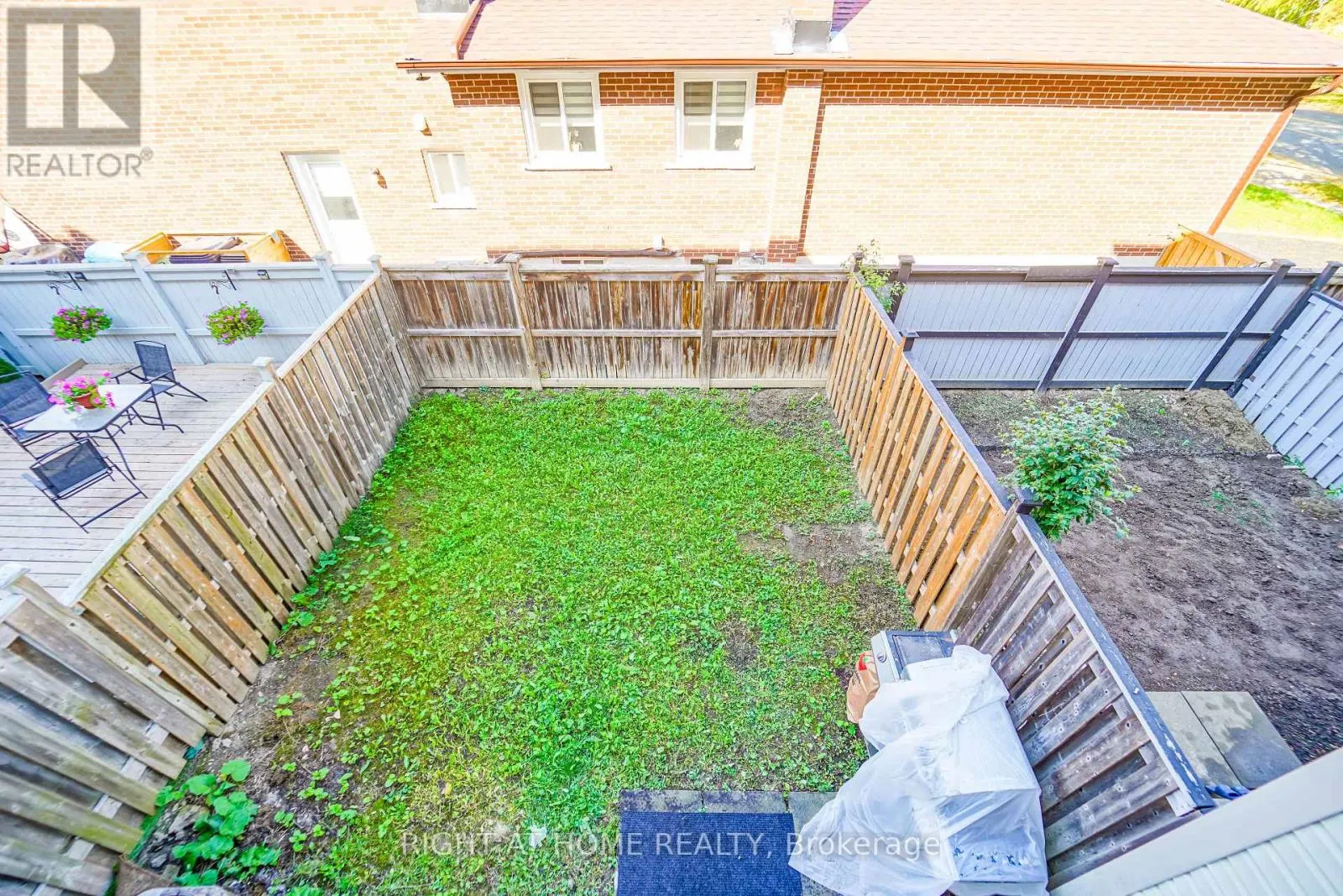 48 CURRAN HALL CRESCENT