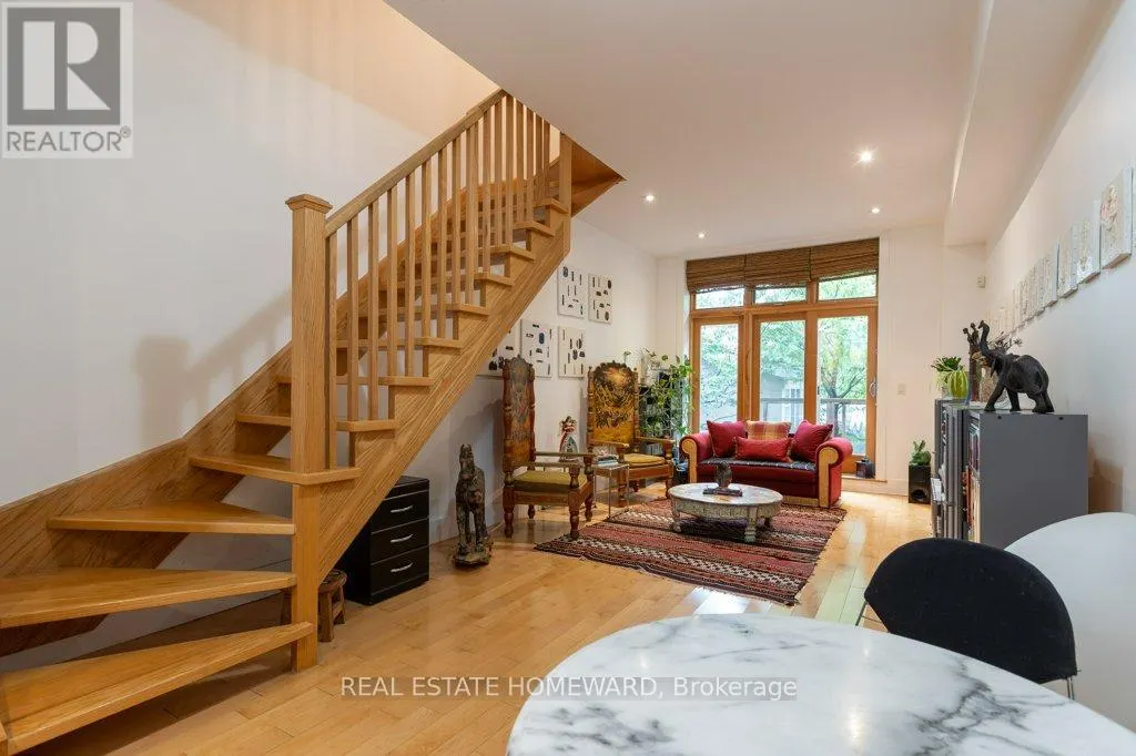 6 - 21 SWANWICK AVENUE