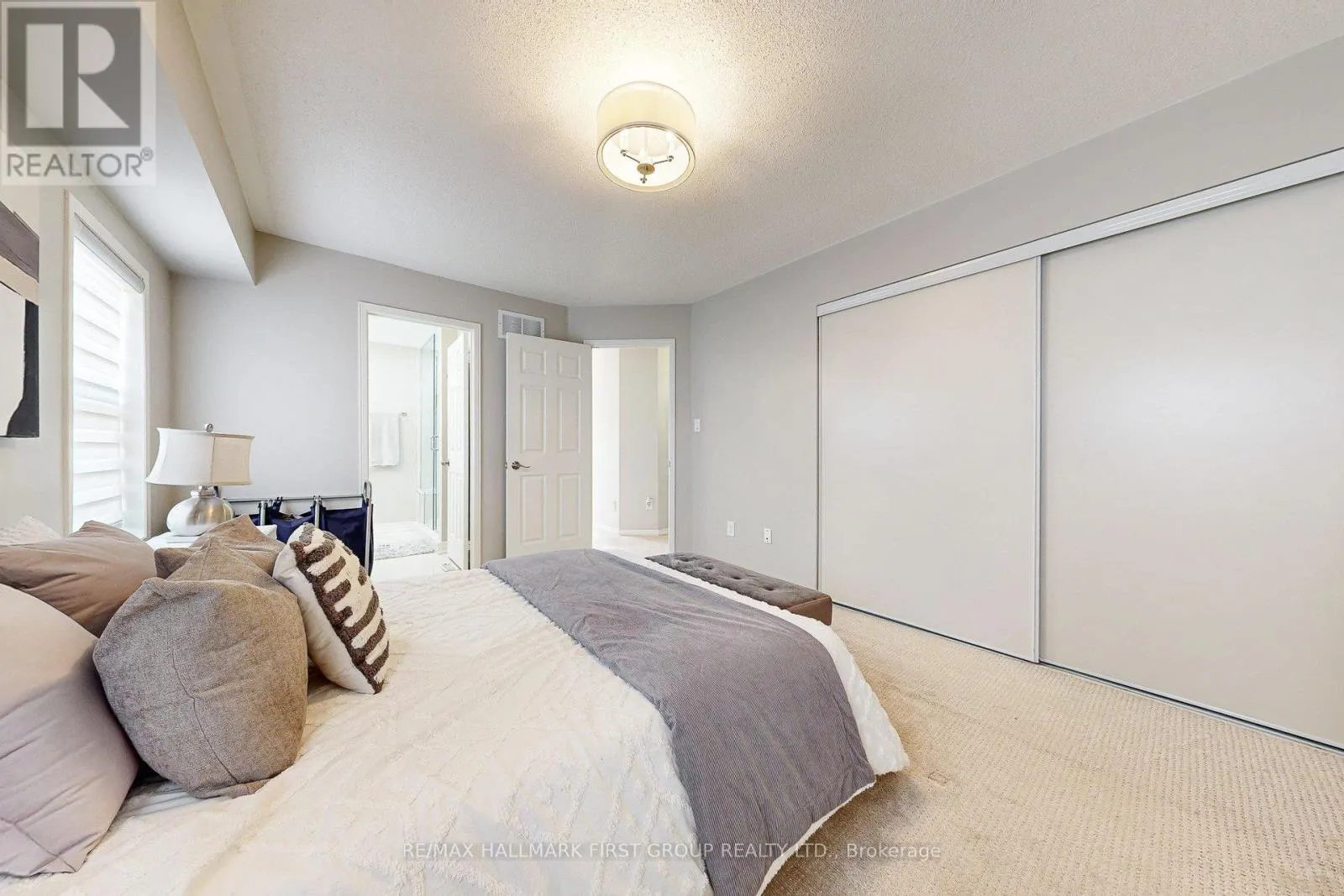 10 - 575 STEEPLE HILL