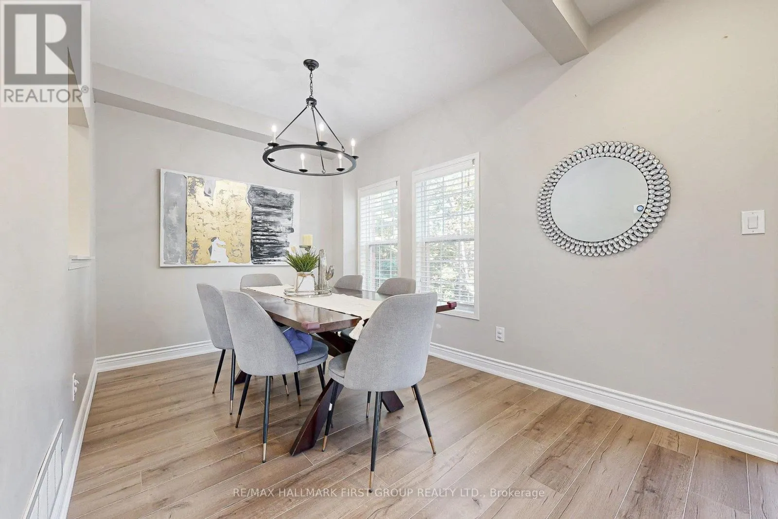 10 - 575 STEEPLE HILL