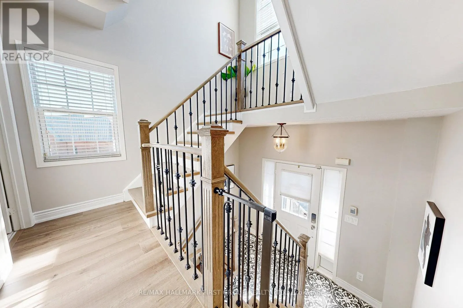 10 - 575 STEEPLE HILL