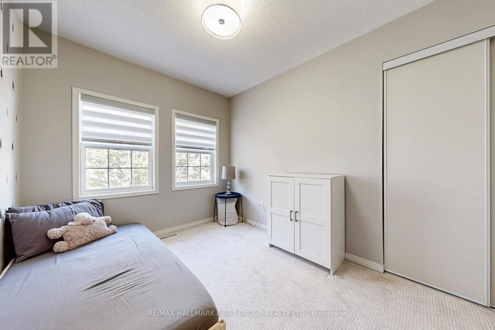 10 - 575 STEEPLE HILL