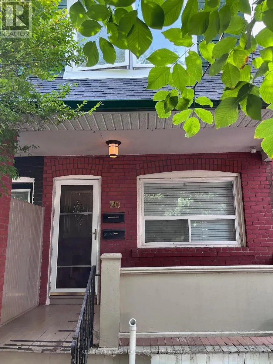 MAIN - 70 ASHDALE AVENUE