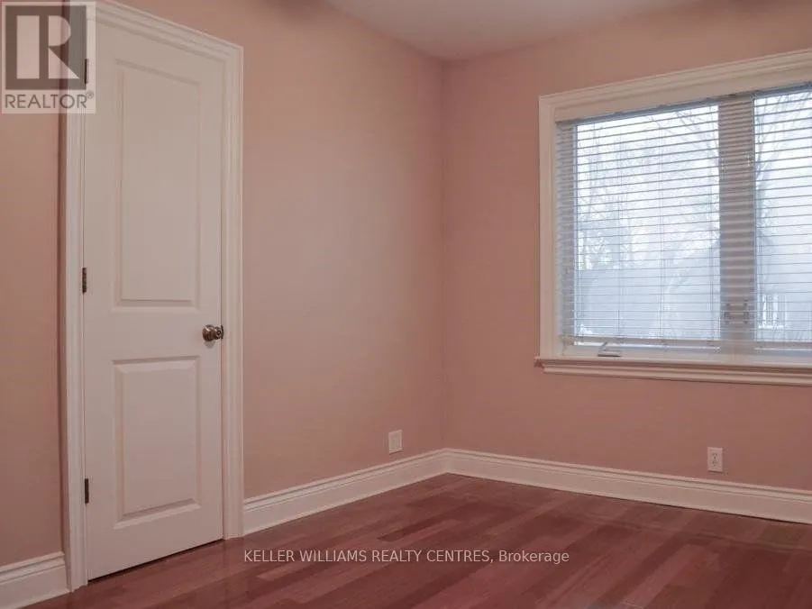 MAIN - 70 ASHDALE AVENUE