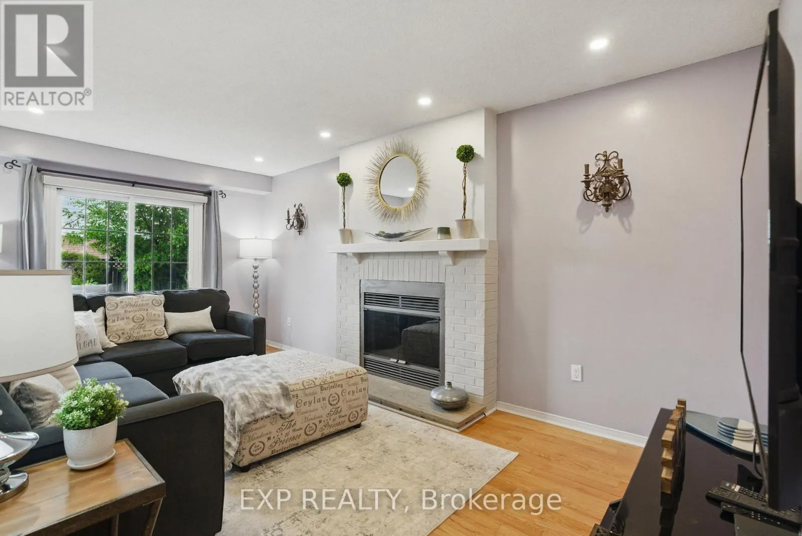1041 RIDGE VALLEY DRIVE