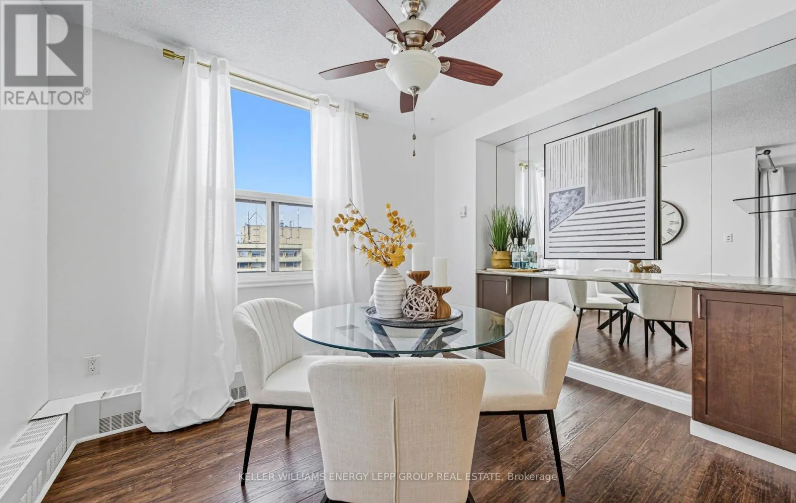 1508 - 90 LING ROAD, #1508