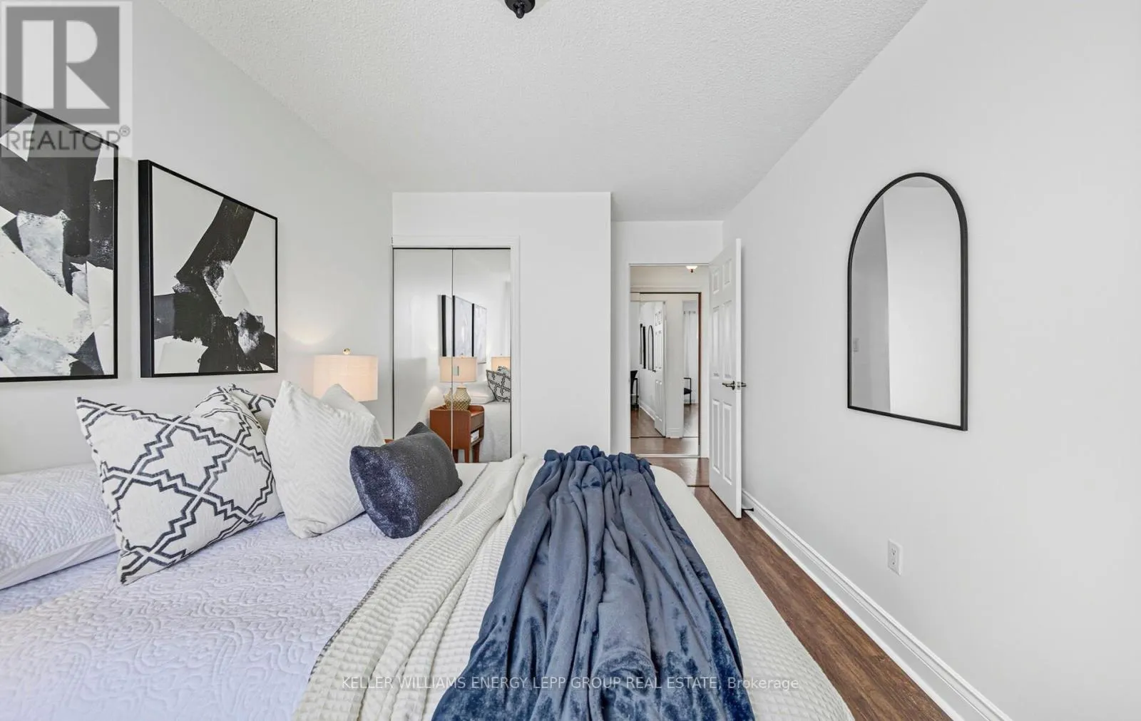 1508 - 90 LING ROAD, #1508