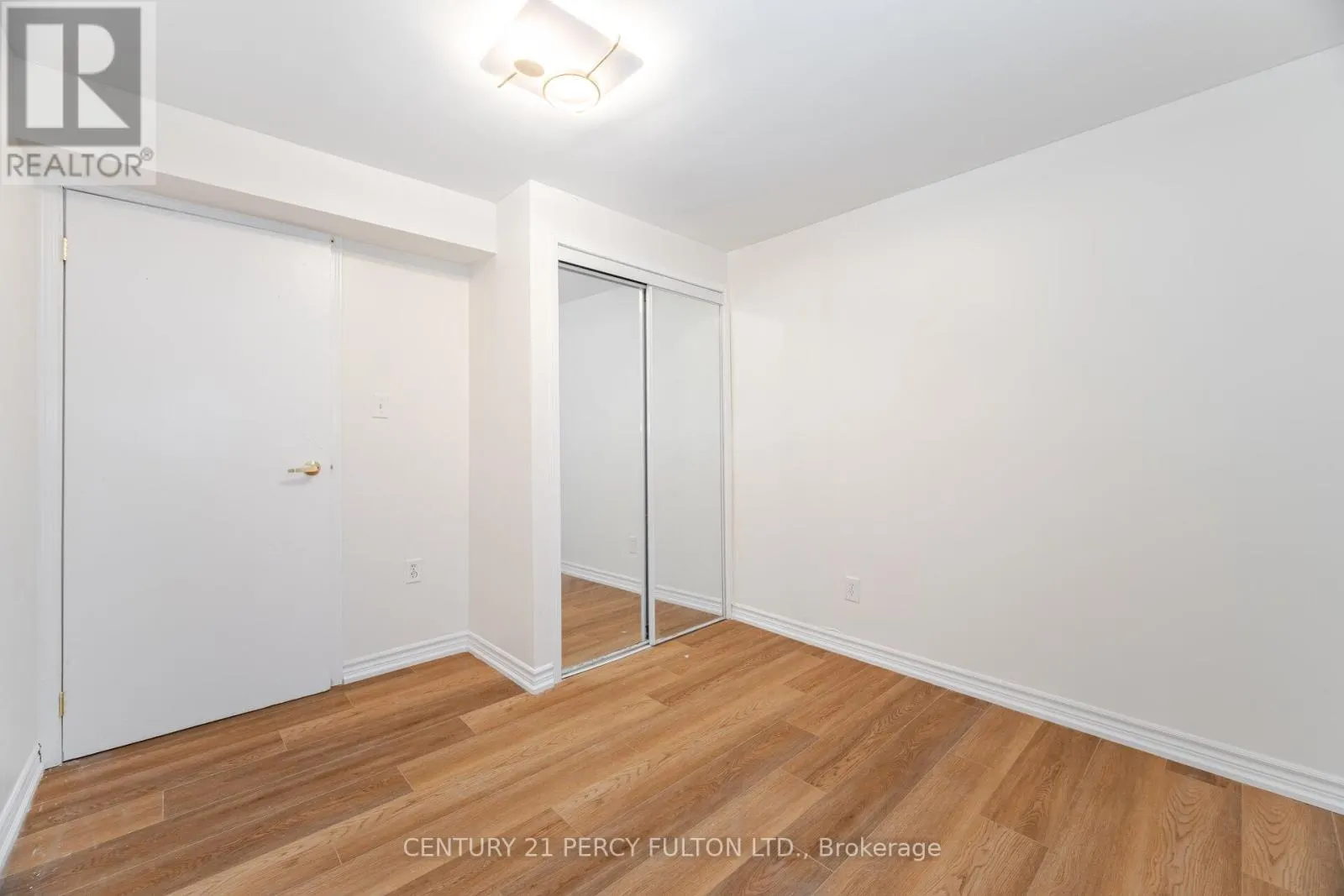 22 LOWDER PLACE