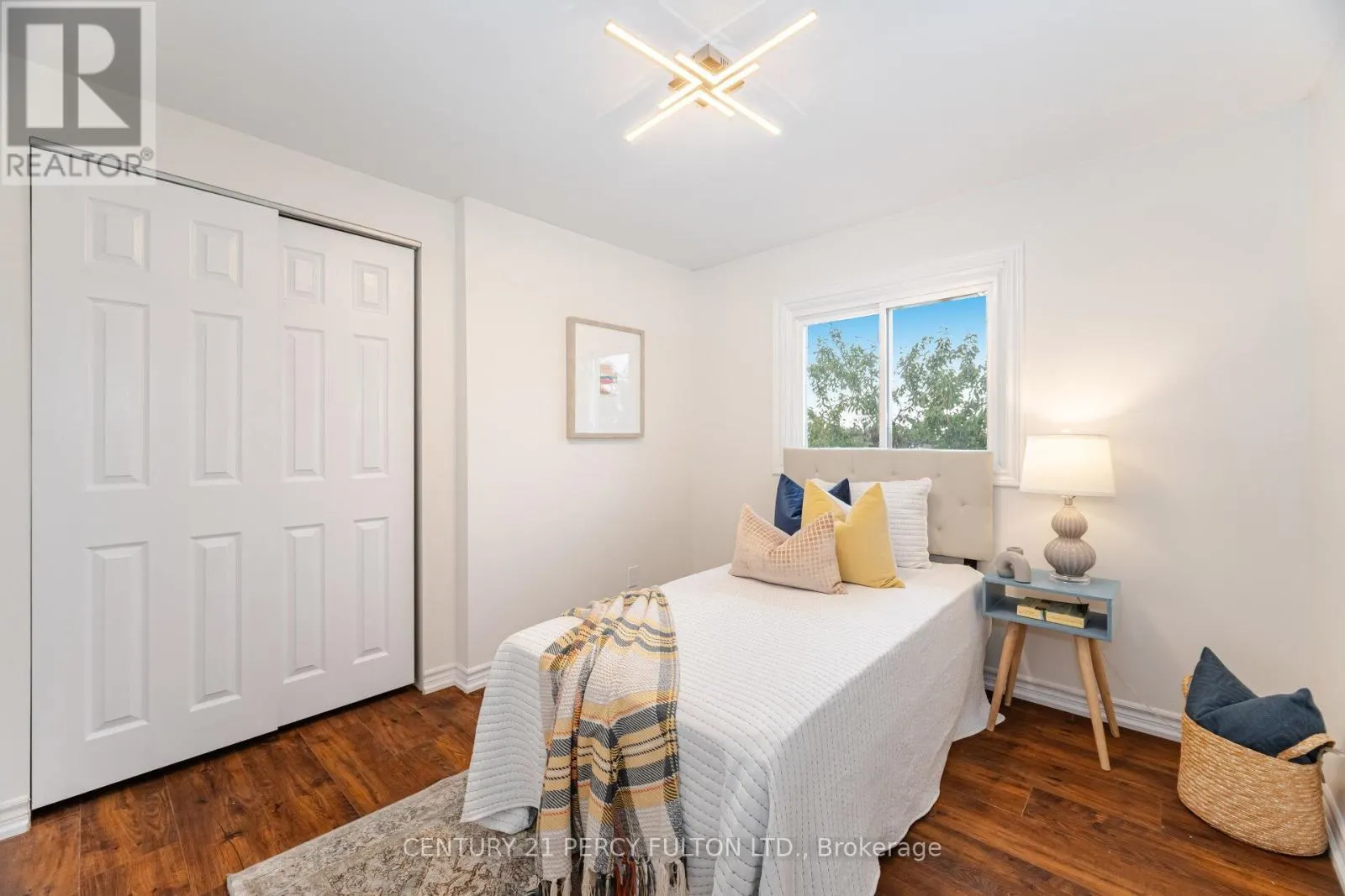 22 LOWDER PLACE