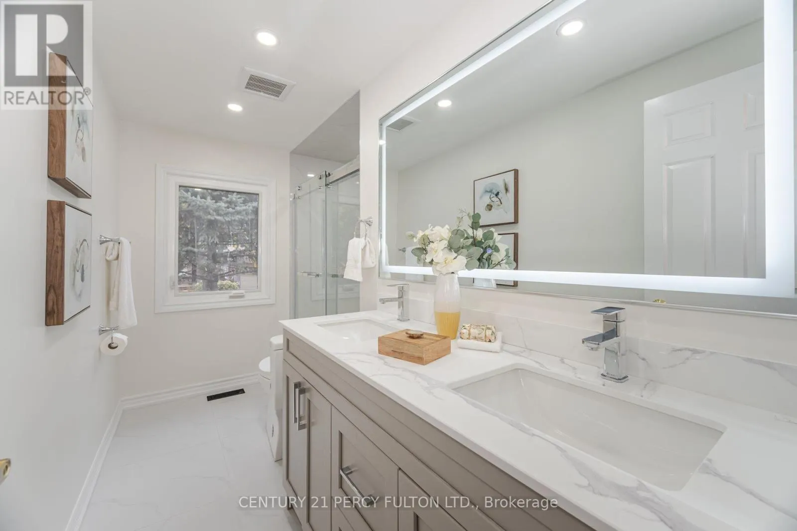 22 LOWDER PLACE
