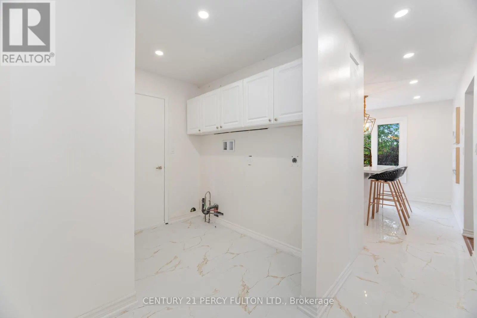 22 LOWDER PLACE