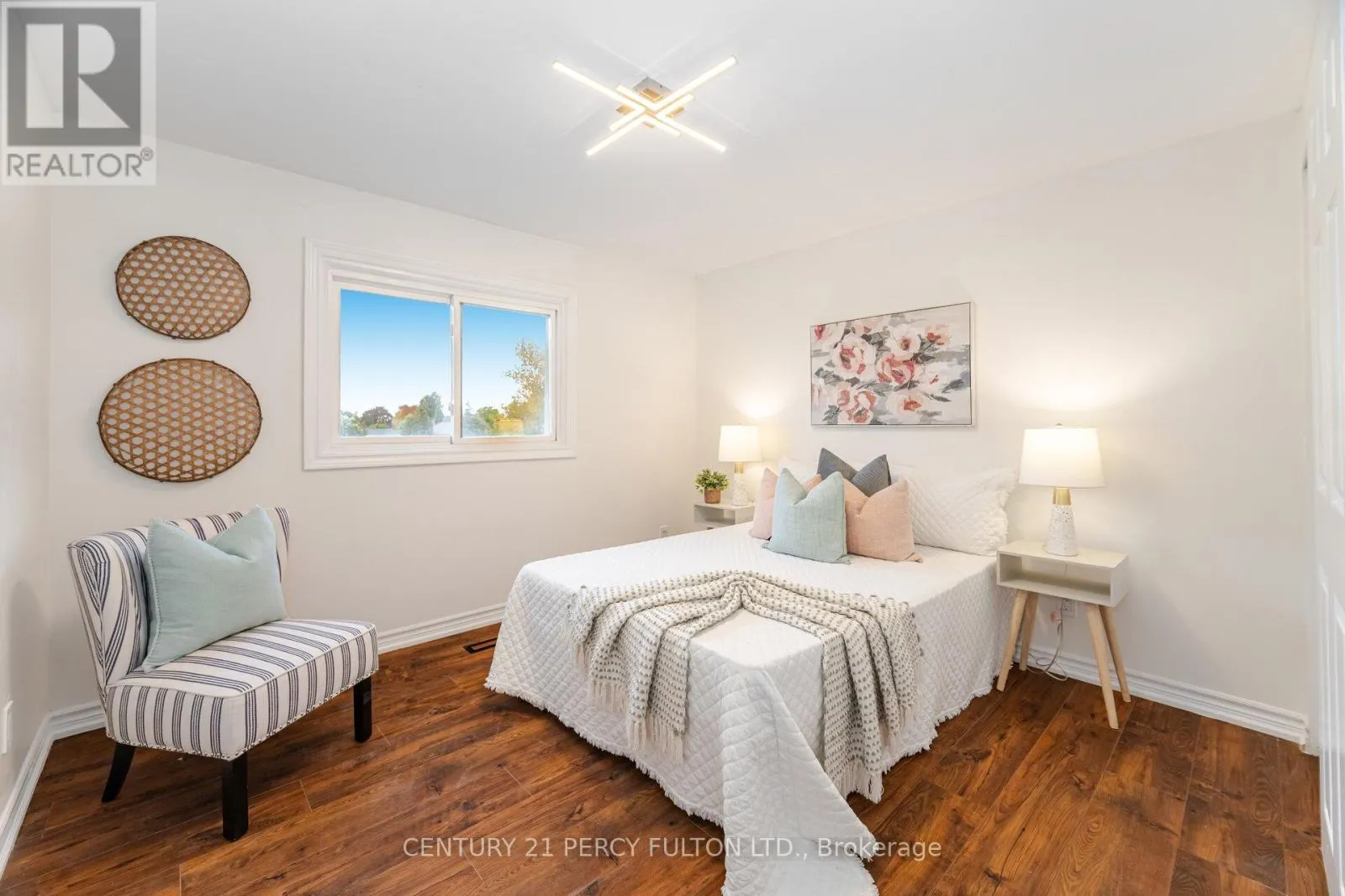 22 LOWDER PLACE