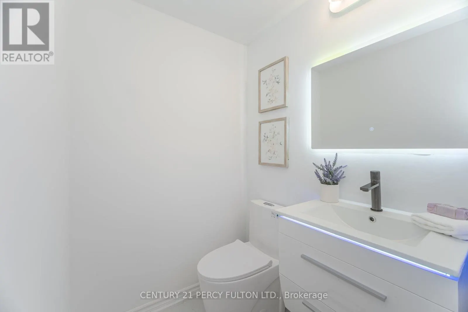 22 LOWDER PLACE
