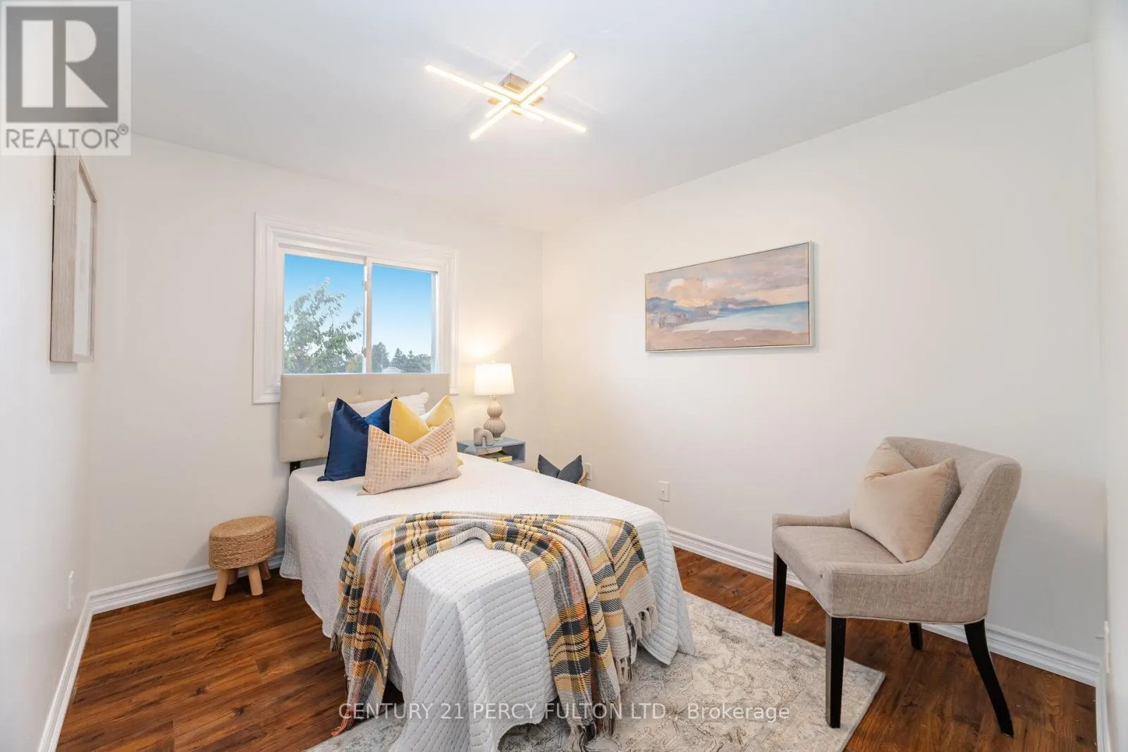 22 LOWDER PLACE
