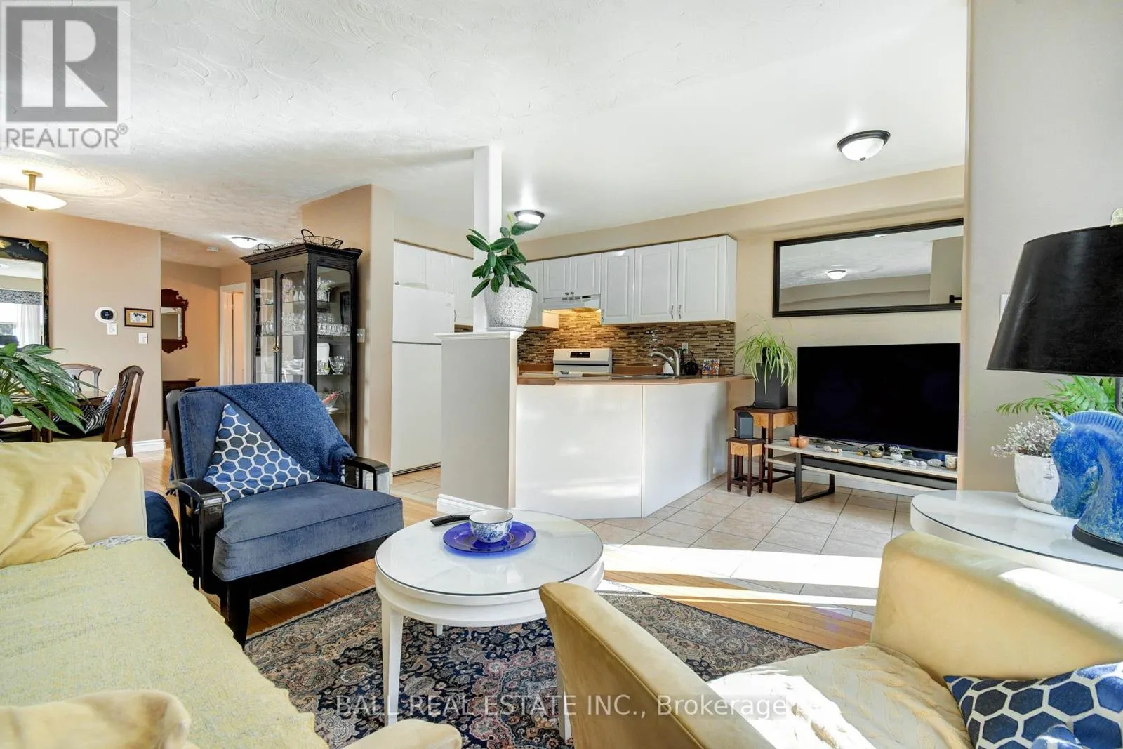 1720 WOODGATE TRAIL