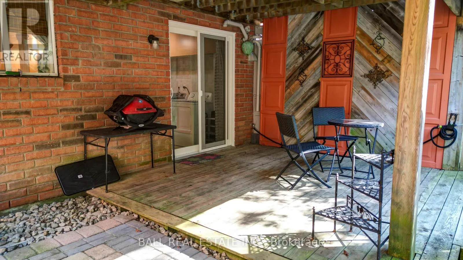 1720 WOODGATE TRAIL