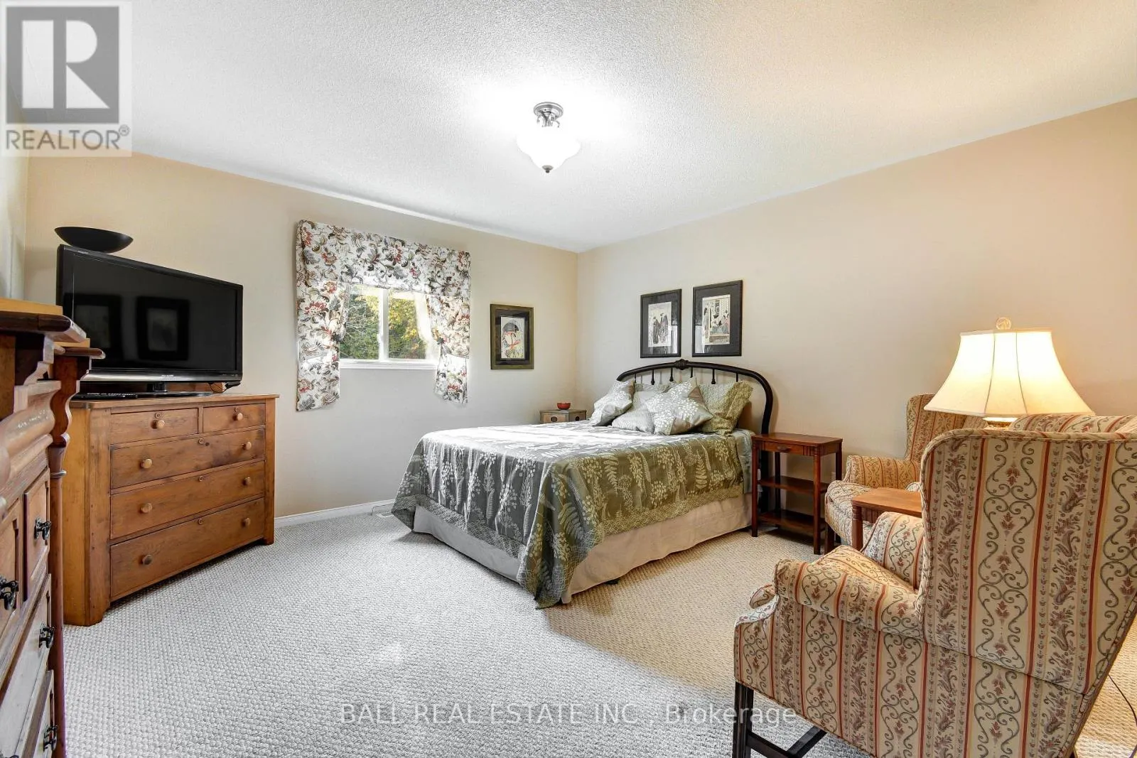 1720 WOODGATE TRAIL