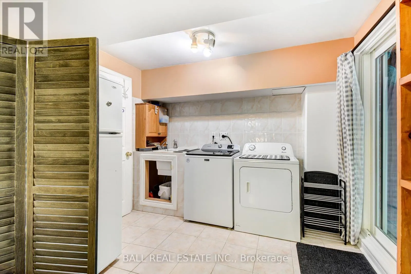 1720 WOODGATE TRAIL