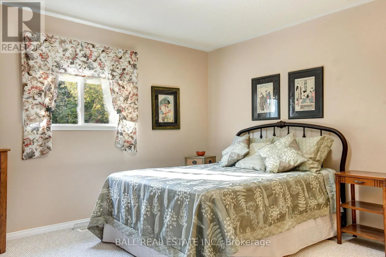 1720 WOODGATE TRAIL
