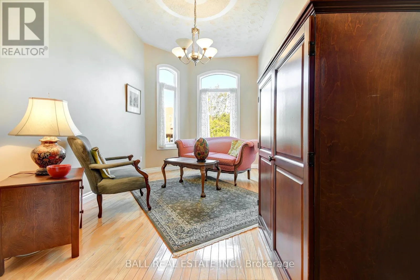 1720 WOODGATE TRAIL