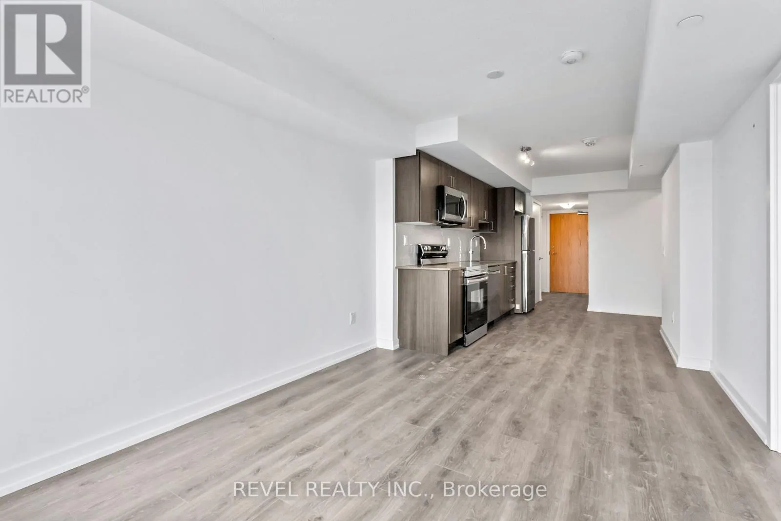 2212 - 1435 CELEBRATION DRIVE