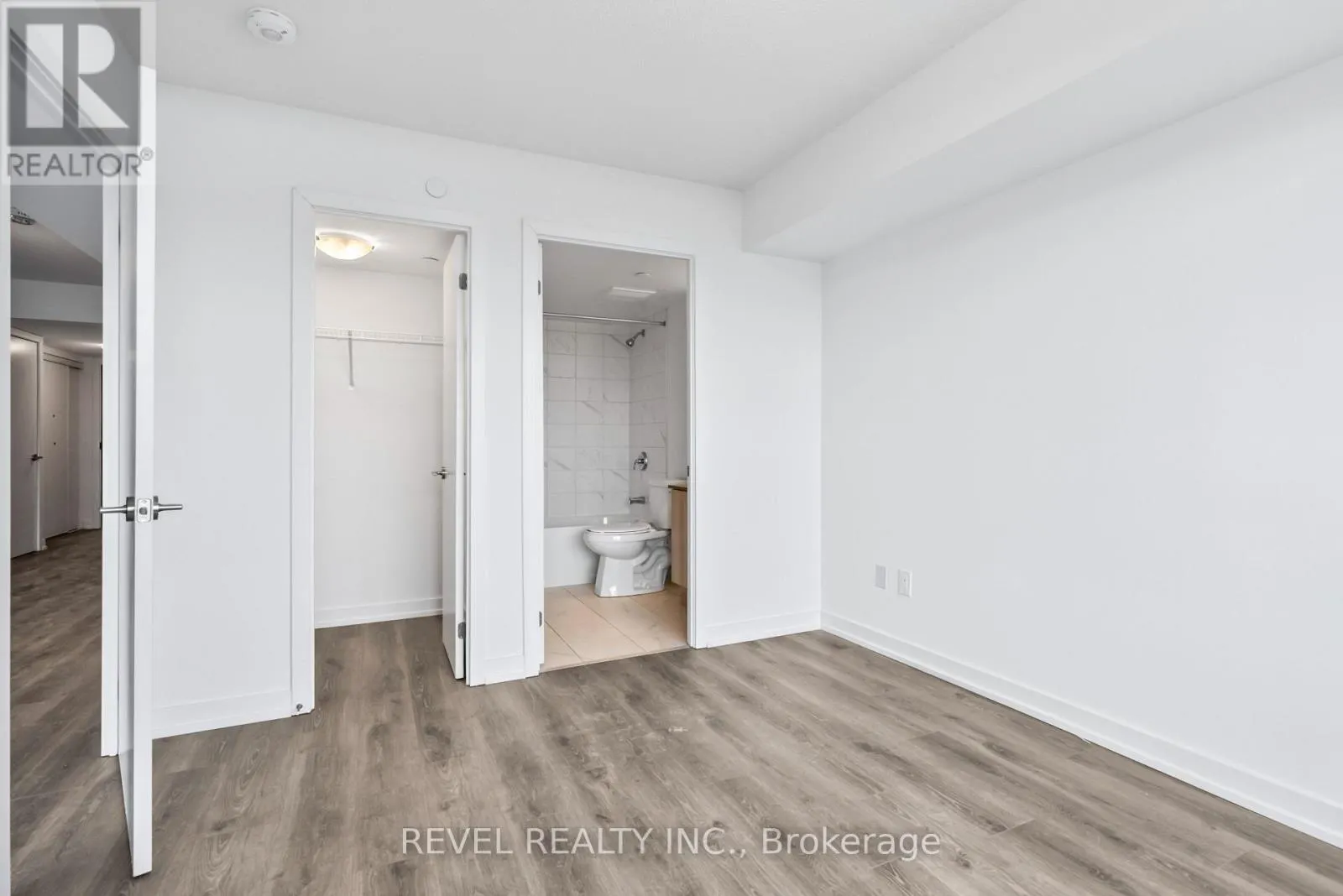 2212 - 1435 CELEBRATION DRIVE