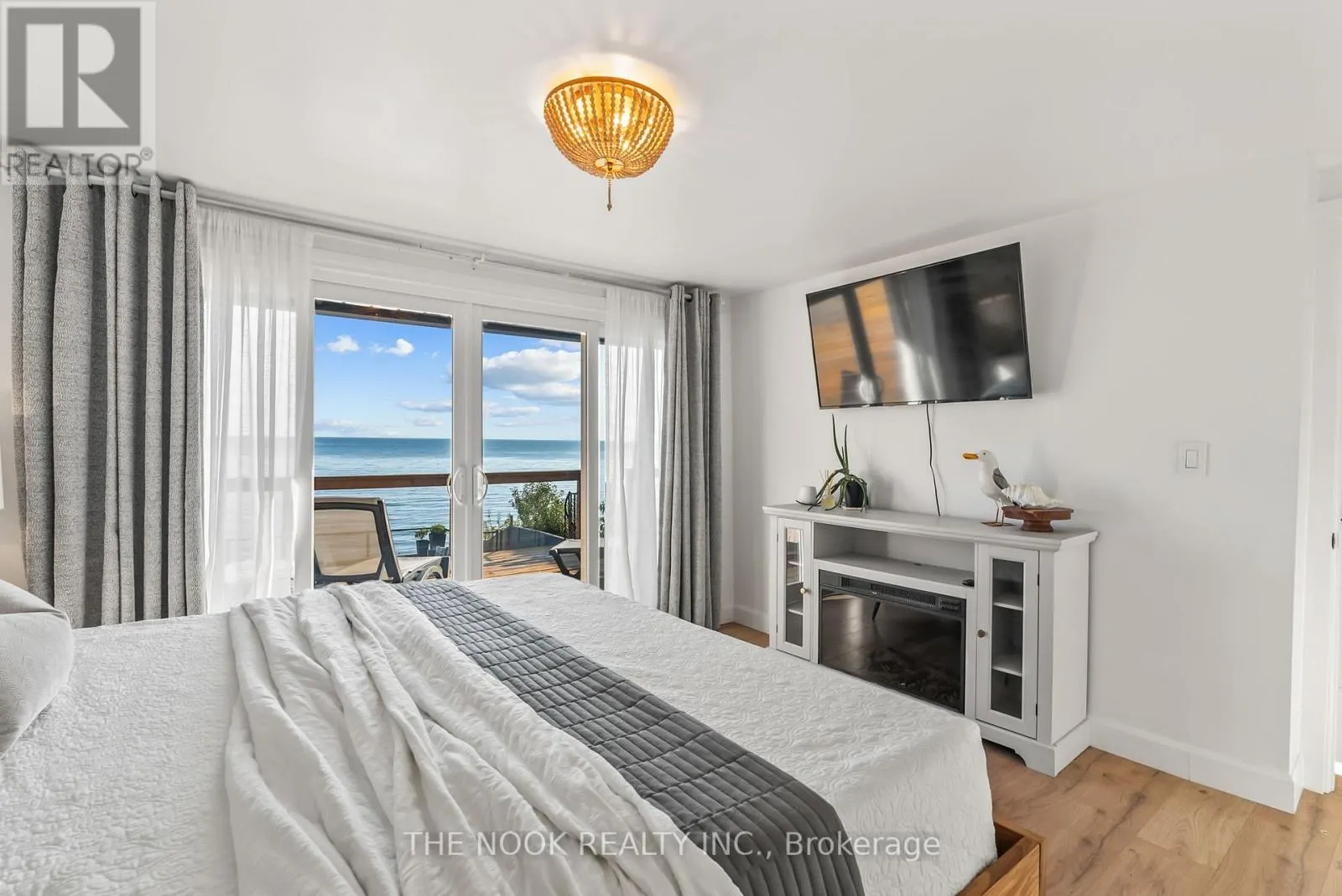 74 EAST BEACH ROAD