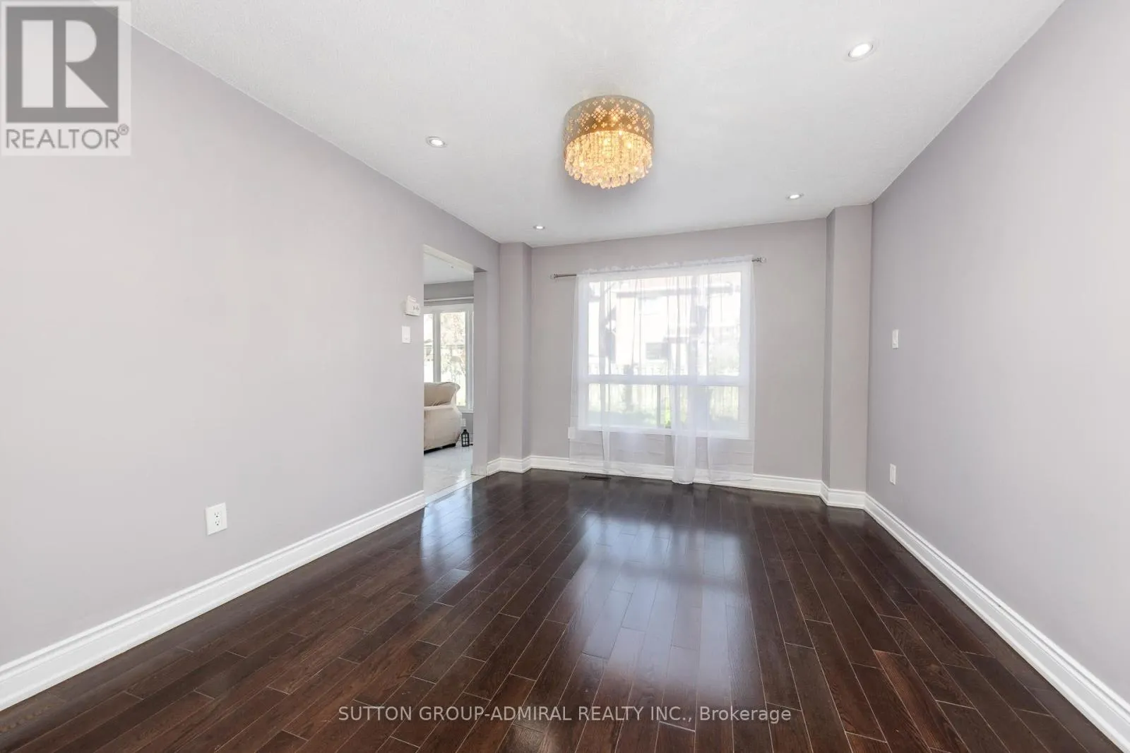 46 CANMORE BOULEVARD