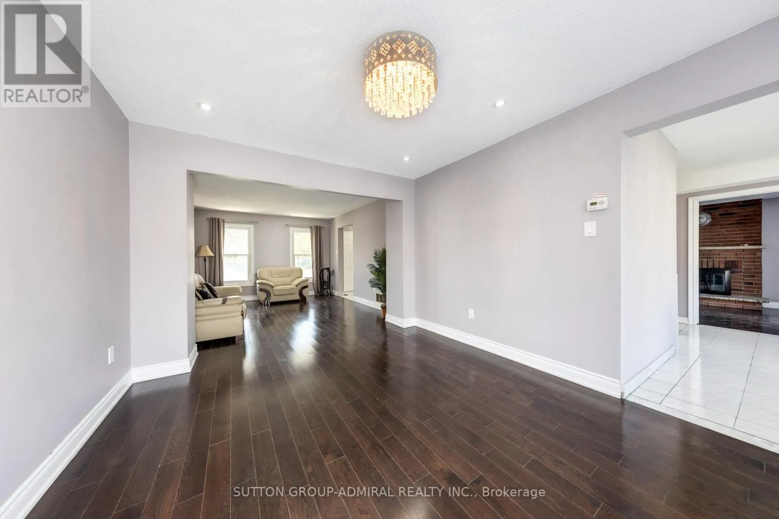 46 CANMORE BOULEVARD