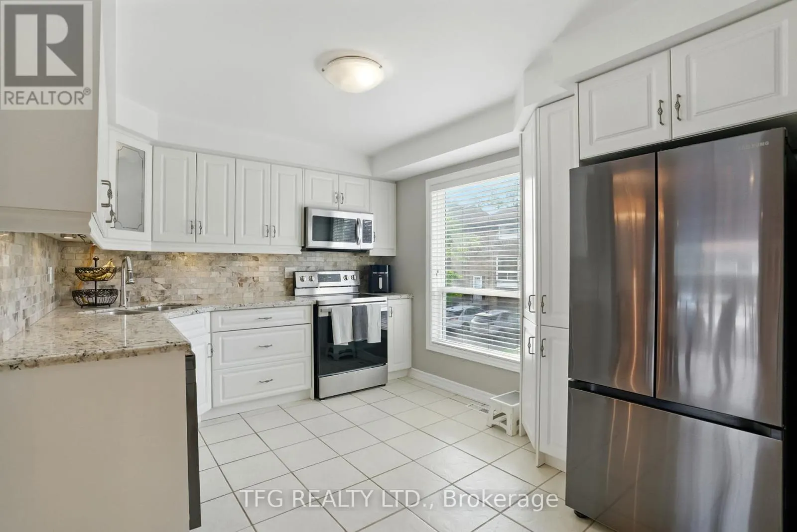 45 - 222 PEARSON STREET, #45