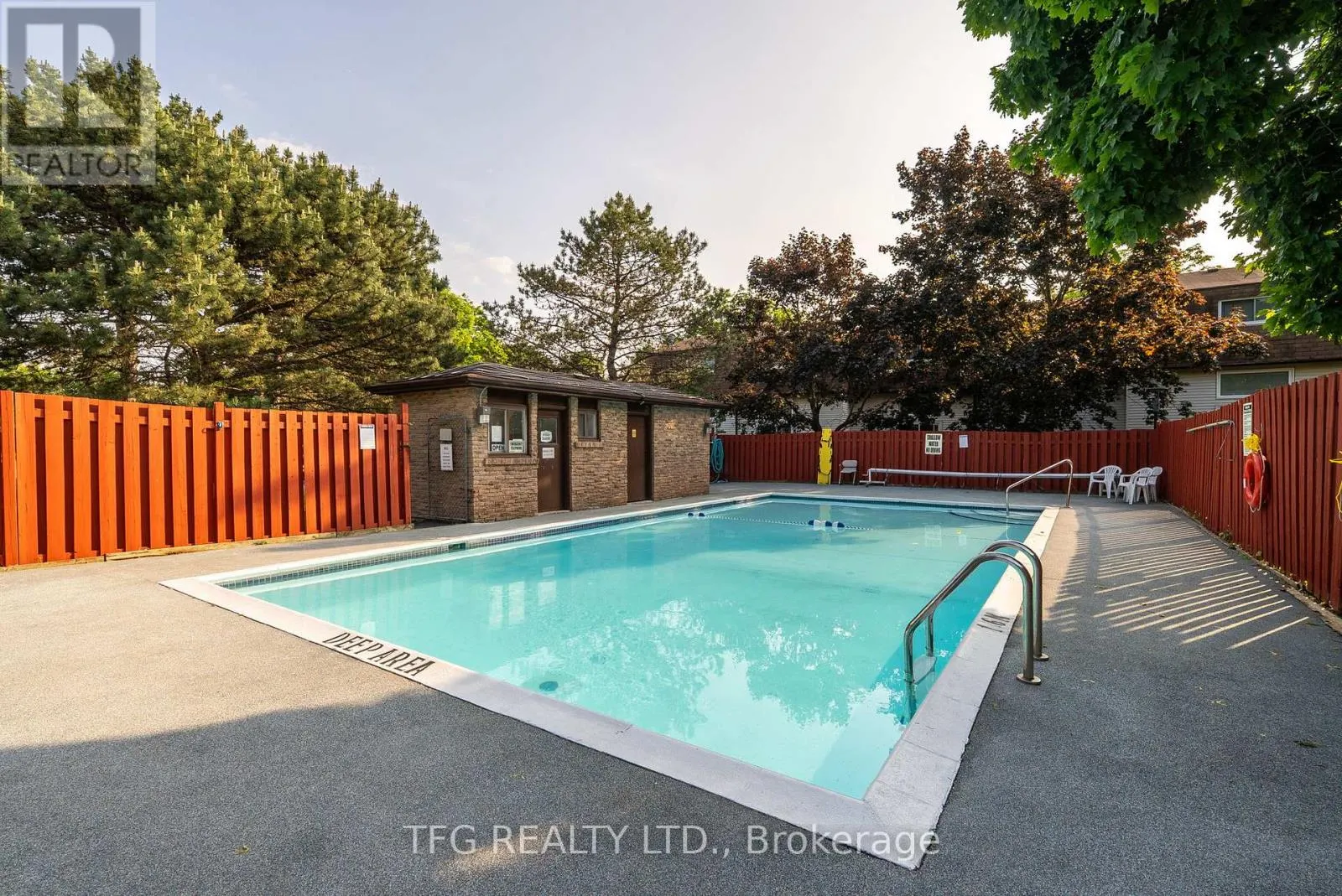 45 - 222 PEARSON STREET, #45