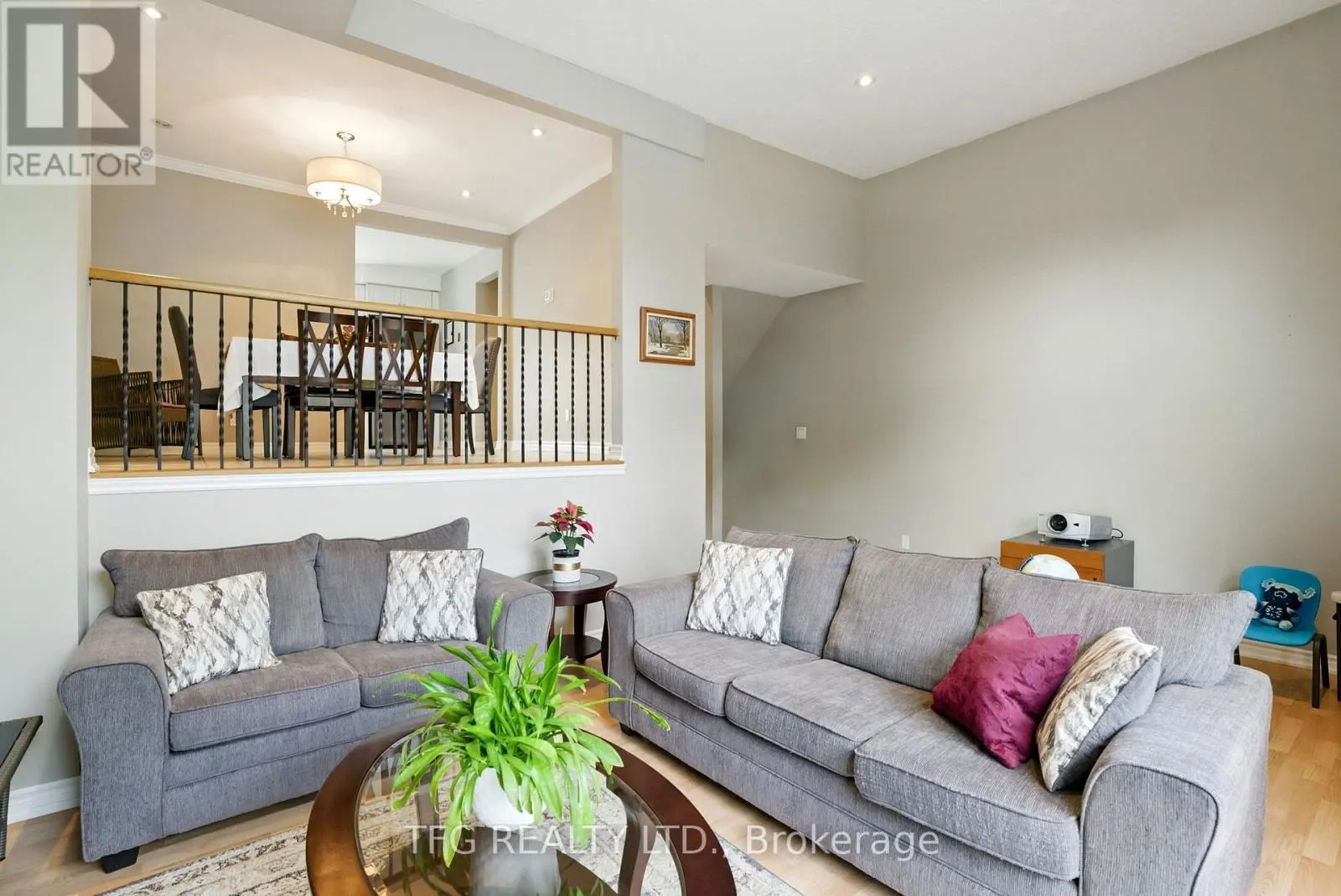 45 - 222 PEARSON STREET, #45
