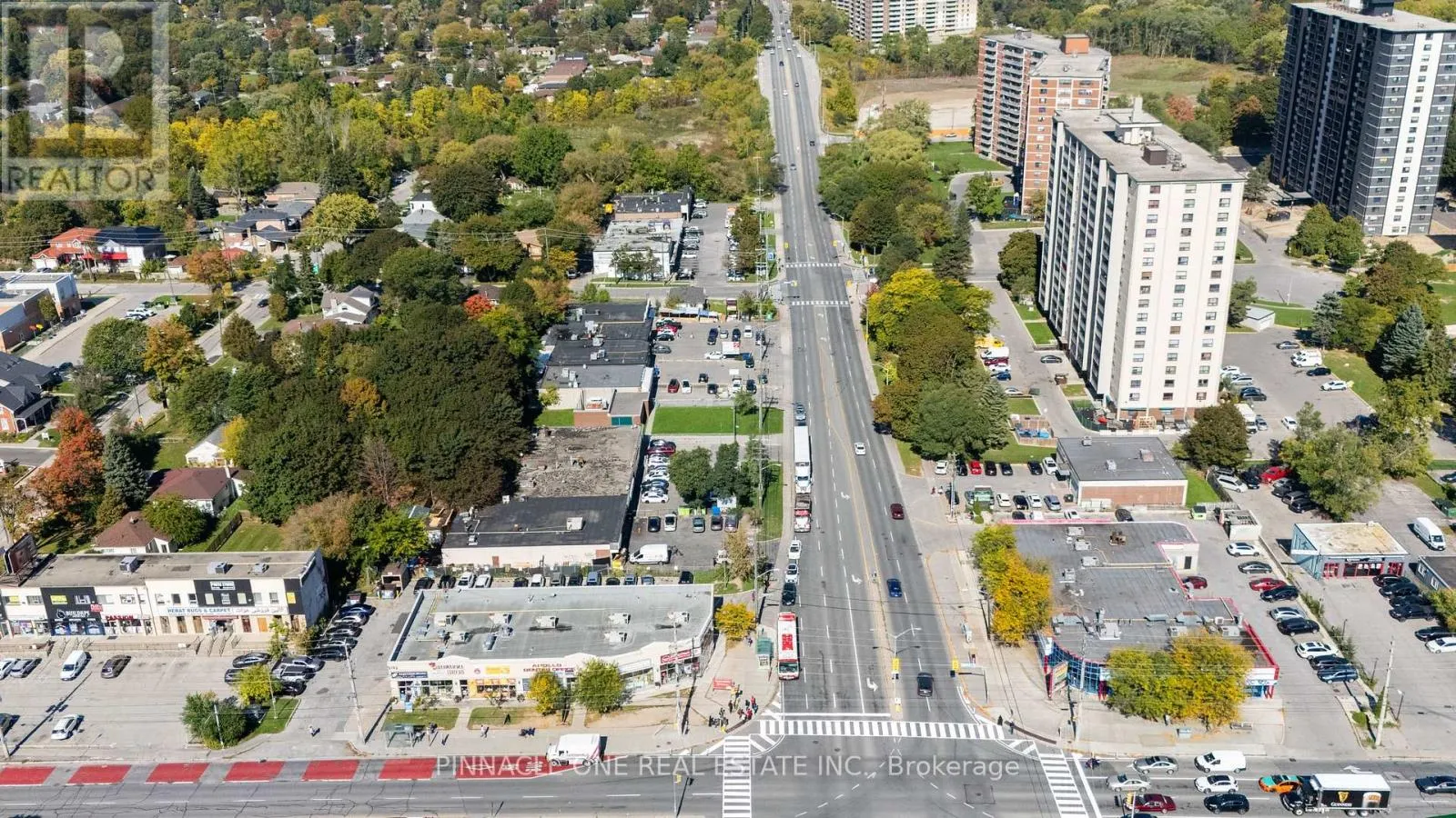 2 - 3192 EGLINTON AVENUE E