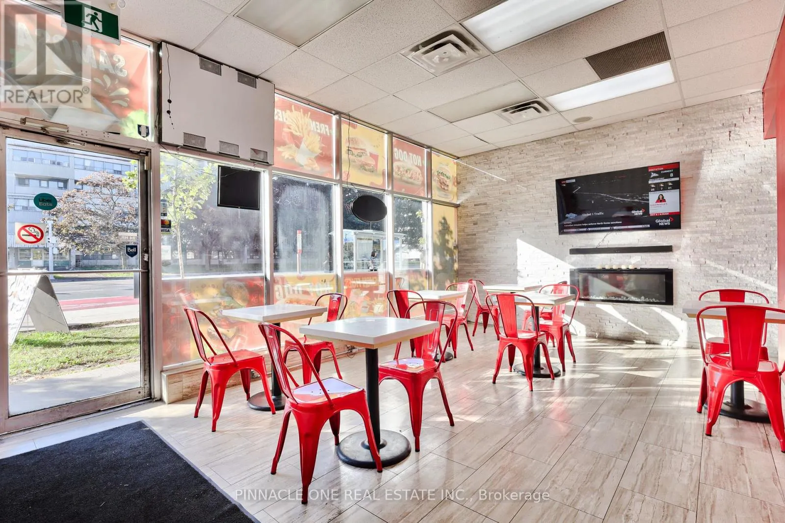 2 - 3192 EGLINTON AVENUE E
