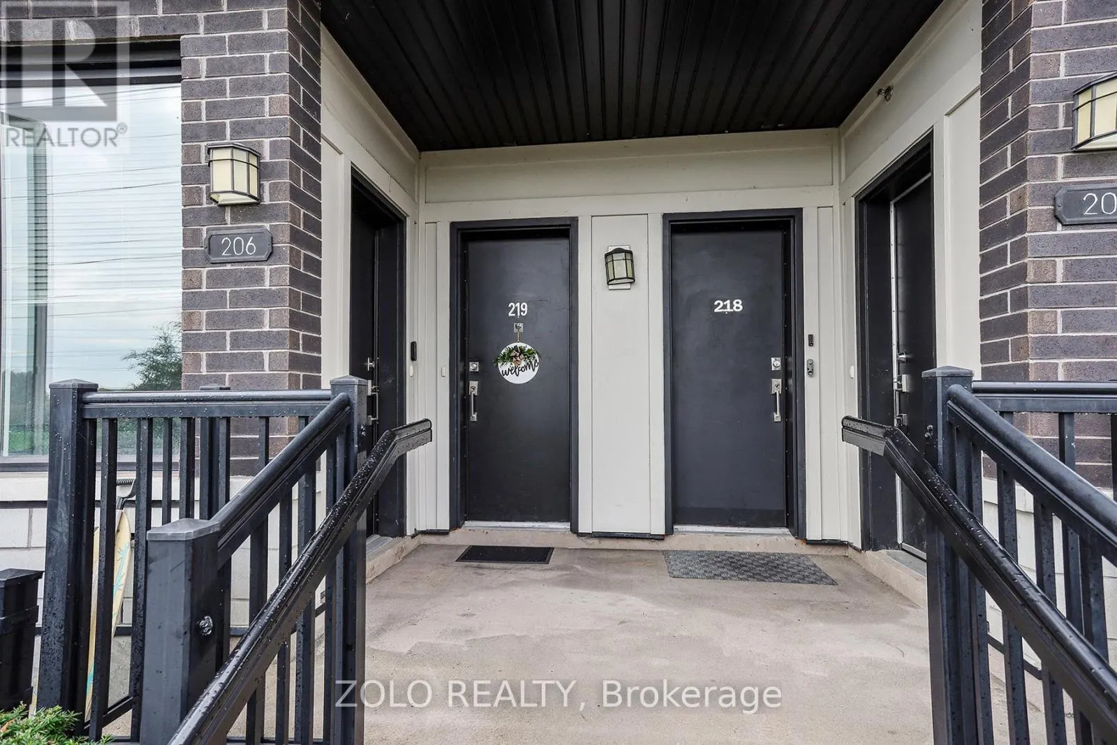 218 - 1555 KINGSTON ROAD
