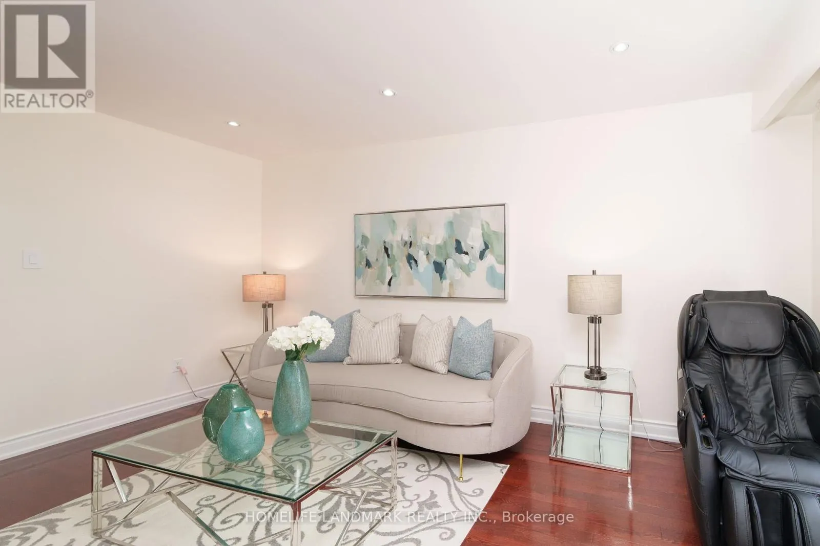 20 CROACH CRESCENT
