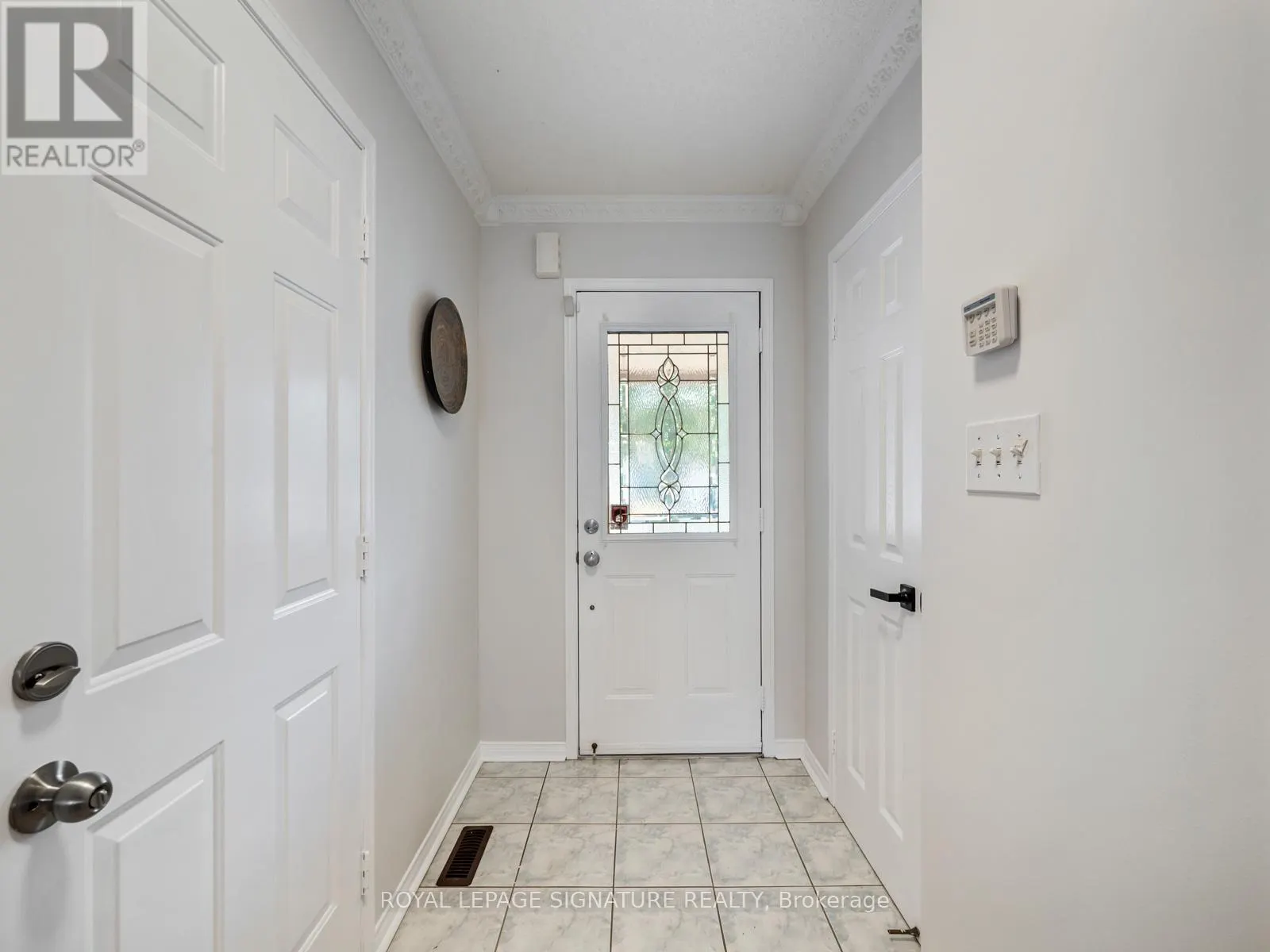 143 BONSPIEL DRIVE